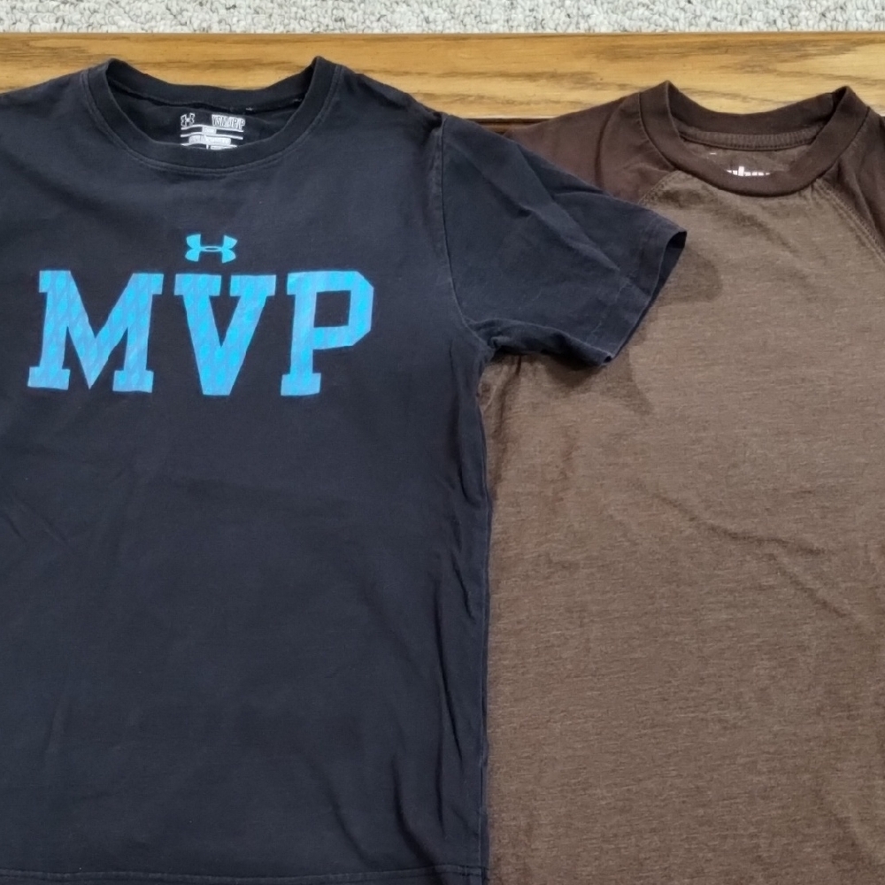 Bundle of boy's T-shirts, Under Armour Kids MVP and Urban Pipeline